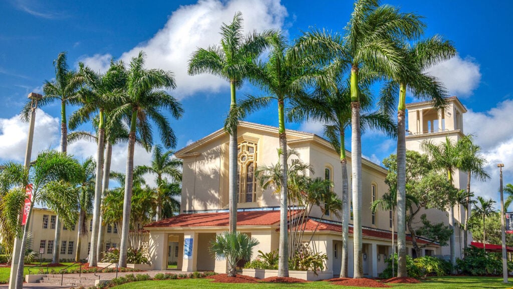 Barry University MSW Program