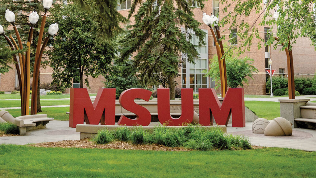 Master of Social Work at Minnesota State University Moorhead